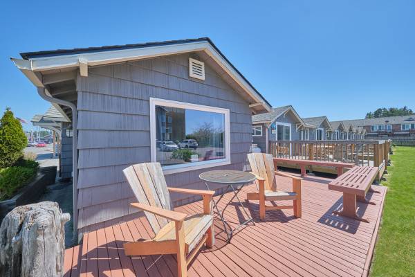 Akari Bungalows in Long Beach, WA