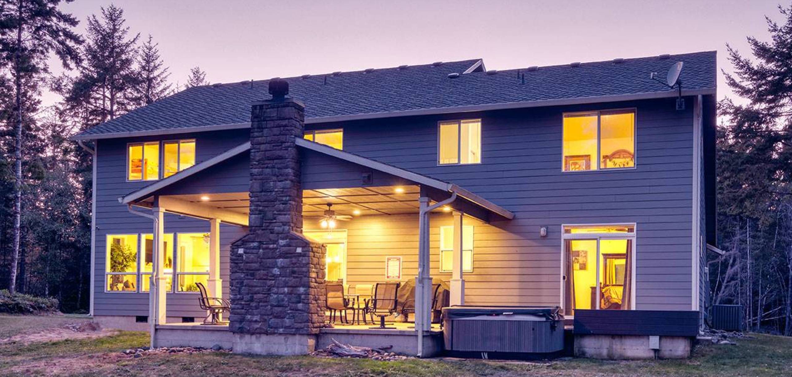 Lake house | Rear | Bloomer Estates Vacation Renatls Lake house | Rear | Bloomer Estates Vacation Renatls