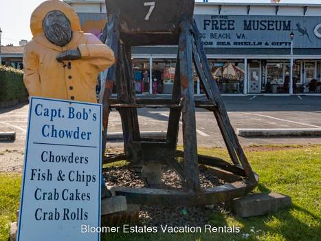 One of the best places to get chowder on the Long Beach Peninsula Captain bob's Bouey and Sign