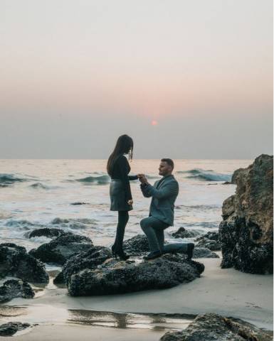 Proposing on the beach