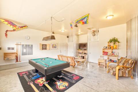 Game Room Lake House - Managed by: Bloomer Estates