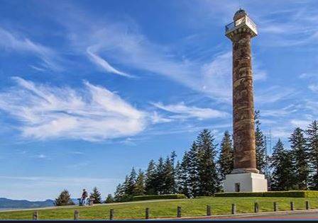 Astoria Column on a bright sunny day
